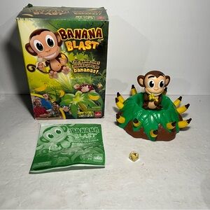 BANANA BLAST 2019 Pull The Bananas Until The Monkey Jumps Game Goliath Complete